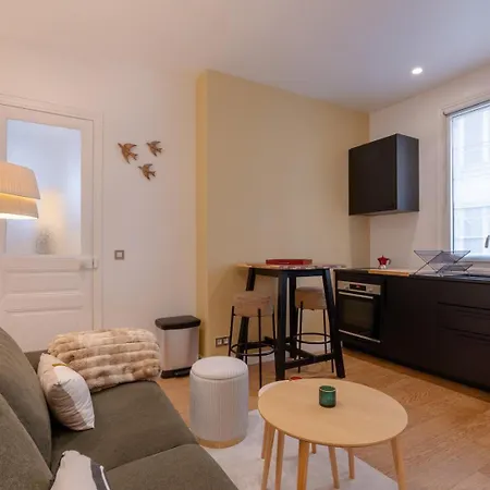 Calm & Stylish 1bd Fully Renovated Апартаменты *