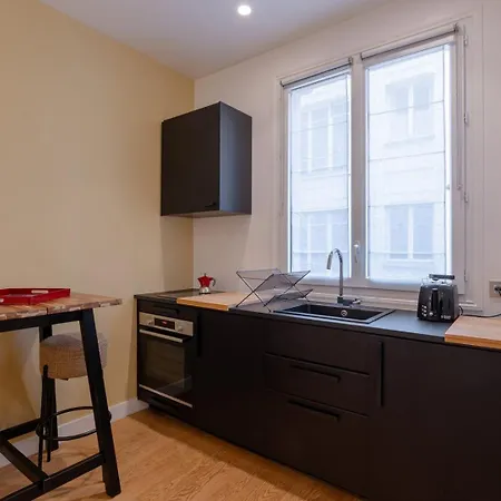 Calm & Stylish 1bd Fully Renovated Париж